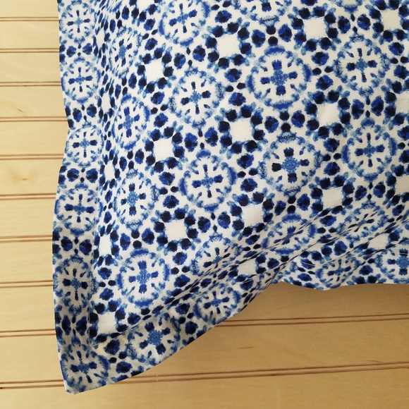 Echo Design Twin Duvet & Sham Set - Picture 3 of 6